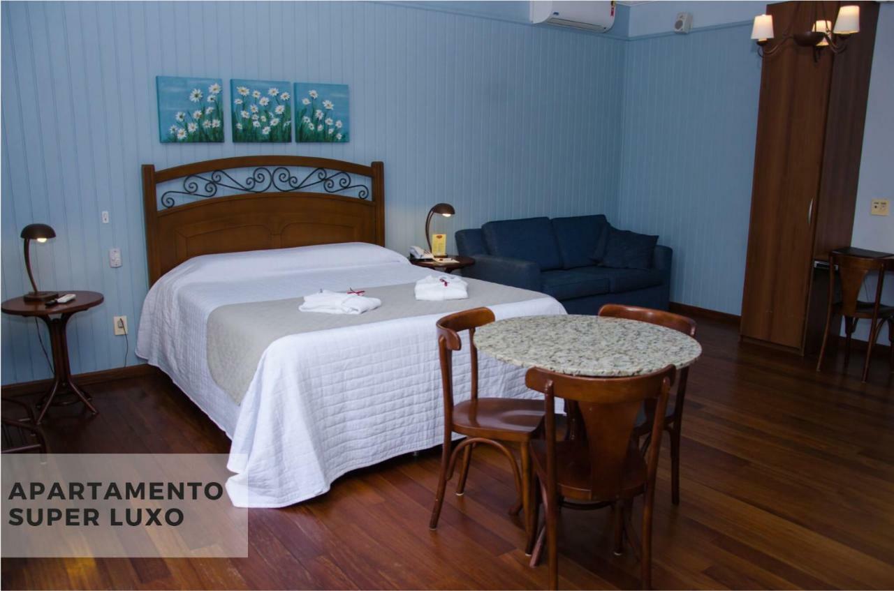 Hotel Villa Michelon 本图贡萨尔维斯 外观 照片